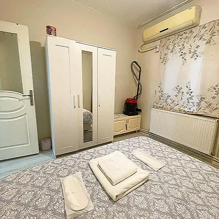 דירה One Bedroom Close To Taksim 0